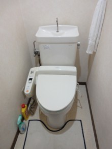 毎日楽しく元気いっぱいのトイレへ―TOTO GG-1